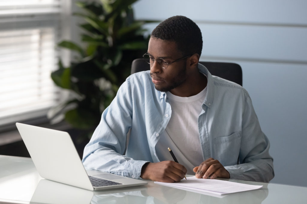 Choosing a Real Estate School: 5 Things to Consider