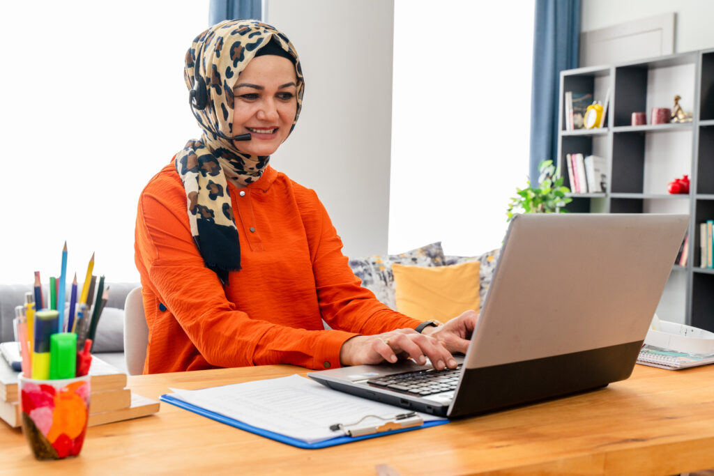 How To Get a Real Estate License Online in 2023